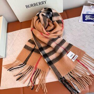 Burberry Classic Unisex Scarf